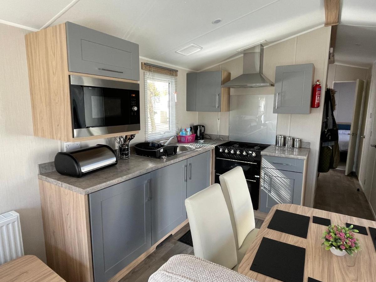Private Rented Caravan Situated At Southview Holiday Park Winthorpe  Exterior photo