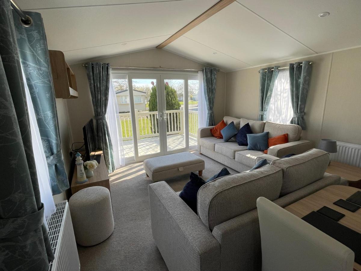 Private Rented Caravan Situated At Southview Holiday Park Winthorpe  Exterior photo